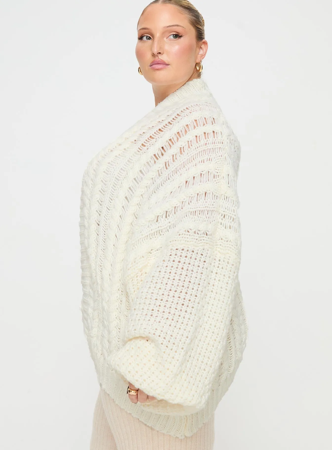 Abner Cable Cardigan Cream Curve