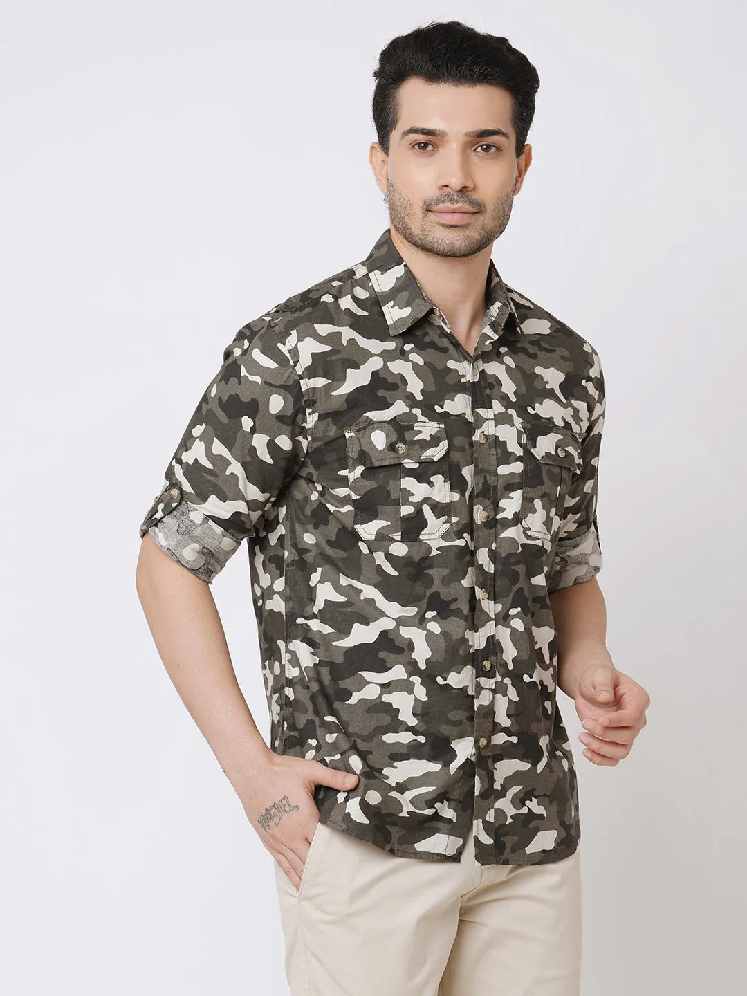 Men's Black Cotton Camo Printed 2 Pocket Regular Fit Shirt